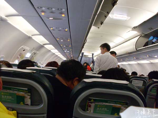 空客A320內(nèi)部，和大巴有些相似